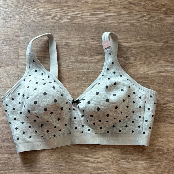 Cacique Other - Cacique Unlined Full Coverage No-wire bra. Size 40 DDD